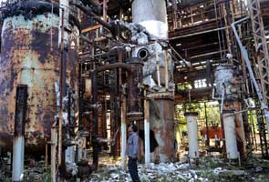 US court absolves Union Carbide of liability in Bhopal tragedy
