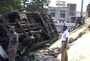 Bus falls off Chennai flyover, 30 injured