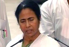 Petrol price cut: Mamata, BJP, Left and AIADMK reject partial cut