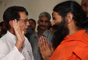 Congress hasn't yet agreed to meet Baba Ramdev, but everyone else is