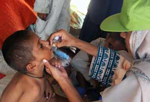 Pakistani Taliban bans polio vaccination