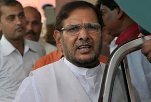 JD(U) chief Sharad Yadav issues gag orders to end war of words with BJP