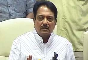 Adarsh Commission: Vilasrao Deshmukh takes cue from Sushil Kumar Shinde