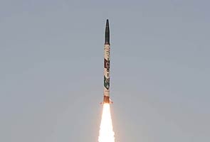 India successfully tests nuclear-capable Agni-I missile