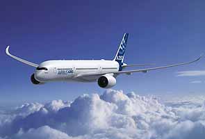 Airbus delays new passenger jet A350 after glitch