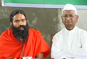 Government not in mood to end corruption, say Anna Hazare and Baba Ramdev