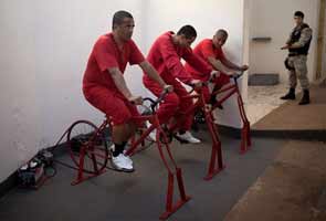 Inmates in Brazilian jail cycle to freedom
