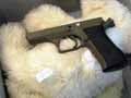 Man attempts bank robbery with toy gun