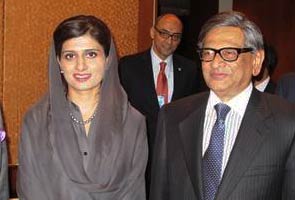 SM Krishna may meet with Pakistani counterpart Hina Rabbani Khar on Sunday 