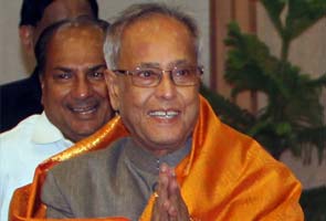 BJP congratulates Pranab Mukherjee, to probe Karnataka cross-voting