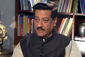 Prithviraj Chavan's Chief Minister post in jeopardy, says Bal Thackeray