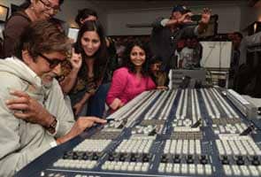 Amitabh Bachchan blogs about women power at NDTV