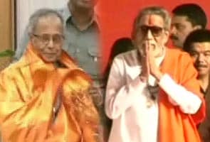 Reject Afzal Guru's mercy plea: Bal Thackeray appeals to Pranab Mukherjee
