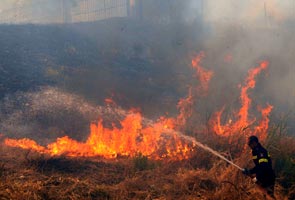 Wildfires in Greece prompt state of emergency 