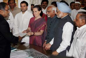 Vice-President polls: Hamid Ansari files nomination papers