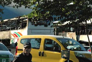 Attack on Israeli tourist bus in Bulgaria kills 7 