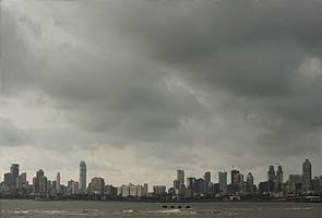 Mumbai waterlogged, but north India still waits for monsoon