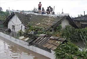 More heavy rain hits North Korea, flooding buildings 