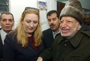 Yasser Arafat's widow wants French probe into his death