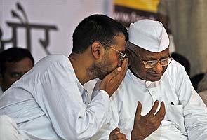 Team Anna disbanded, blogs Anna Hazare, creating surprise and regret