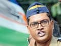 Cop who gave Raj Thackeray a yellow rose asked to rest