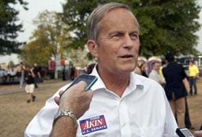 Todd Akin defies Republican leaders to stay in race