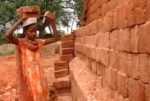 Andhra Pradesh farmers' children forced to give up school to work as labourers