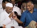 Anna Hazare ends fast; his team to join politics, asks public to name it