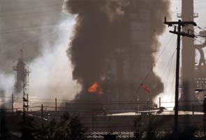 Fire at California refinery is out; 200 go to hospital 