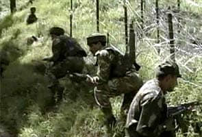 Pakistan Army violates ceasefire, opens fire at BSF post in Kashmir