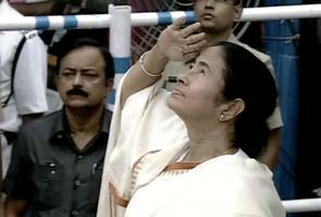 Mamata Banerjee turns Independence Day into Republic Day in Kolkata