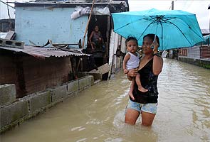 New storm brings flash floods, landslides to Philippines