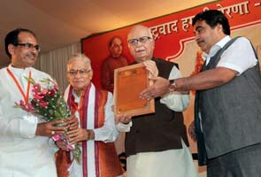 Transform NDA into NDA Plus, re-project commitment to secularism: Advani to BJP