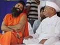 Post split with Arvind Kejriwal, Anna Hazare meets Baba Ramdev