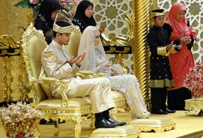 Brunei sultan's daughter weds in elaborate ceremony