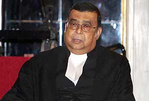 Justice Altamas Kabir sworn in as new Chief Justice of India