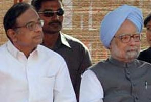 JPC meet on 2G scam:  BJP walkout over summons to PM, Chidambaram