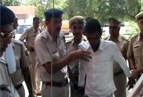 Father kills himself after Dalit daughter's gang-rape, MMS