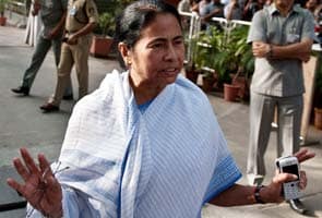 Mamata Banerjee to lead Trinamool protest against UPA reforms in Delhi today