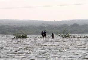 Floods affect 700,000 in Pakistan: Officials 