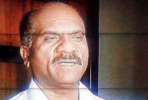 When thieves stole Mumbai controversial cop Vasant Dhoble's slippers 