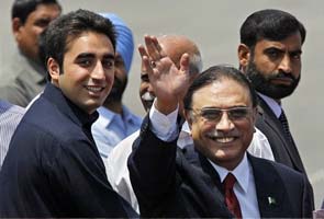 Setback for Asif Ali Zardari, graft cases against him to be reopened