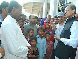 वादे हैं वादों का क्या? राजस्थान में 5 साल बाद भी नहीं बदले पाक हिंदू विस्थापितों के हालात वादे हैं वादों का क्या? राजस्थान में 5 साल बाद भी नहीं बदले पाक हिंदू विस्थापितों के हालात