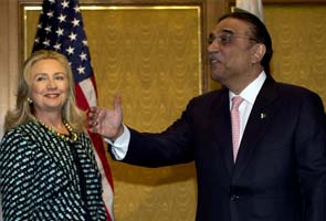 Hillary Clinton meets Pakistani president Zardari 