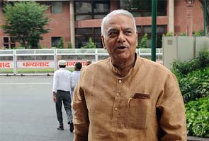 2G scam: Former Cabinet Secretary to depose before parliamentary panel today; will BJP attend?