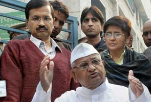 Anna Hazare back in action; new team taking shape under Kiran Bedi, say sources 