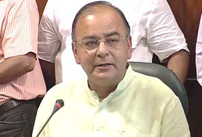 Family isn't immunity from graft charges: Arun Jaitley's repartee to Digvijaya Singh