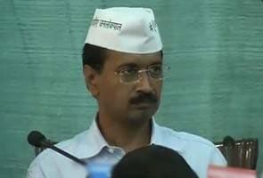 Is Robert Vadra every party's son-in-law, asks Arvind Kejriwal