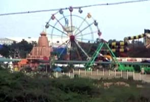 Air-hostess dies, thrown off amusement park ride near Chennai