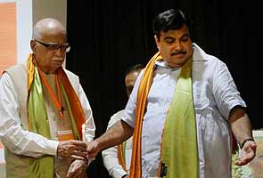 At crucial RSS-Advani meet, second term for Nitin Gadkari and Arvind Kejriwal's graft charges on agenda